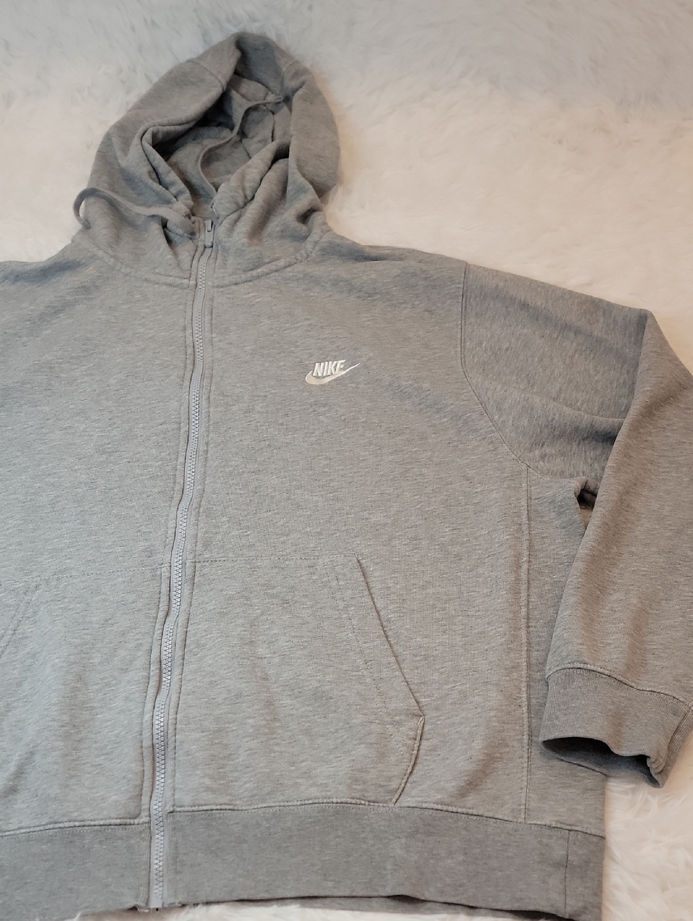 Nike Light Grey Zip-Up Hoodie with Pockets. XL
